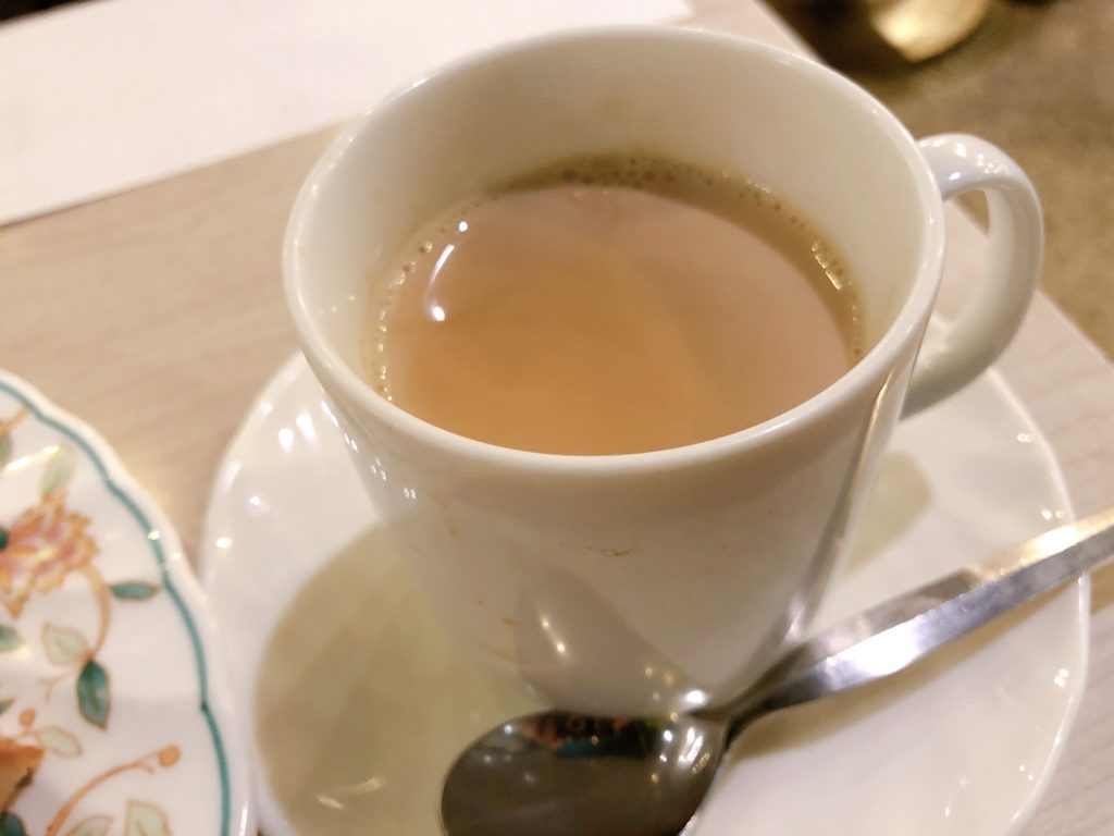 梅田 マヅラ喫茶店 古き良き喫茶店に潜入 昭和のレトロを感じさせる名店でカフェブレイクしてきた ひろうすの食べ飲み遊び